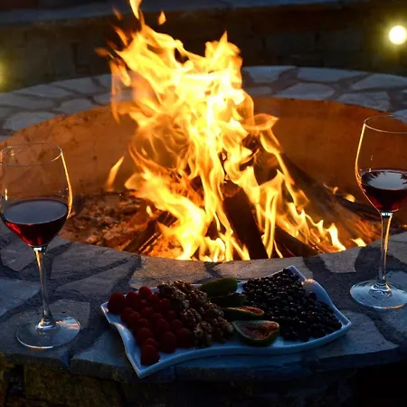 Moiata Kashta * Popovi Livadi