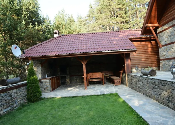 Moiata Kashta Vilă *