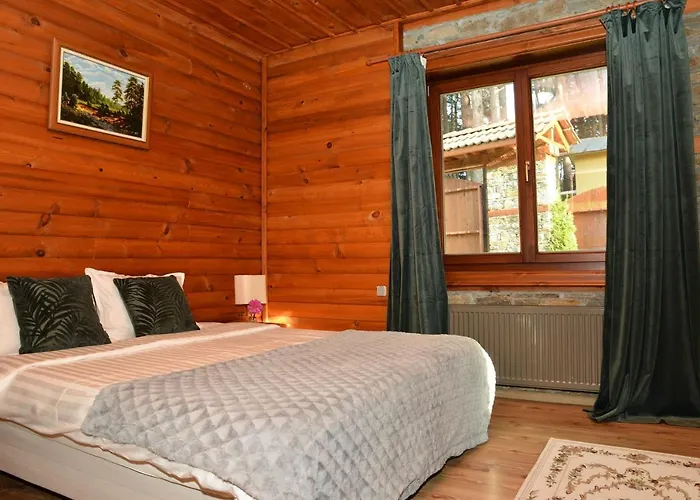 Moiata Kashta Vilă *